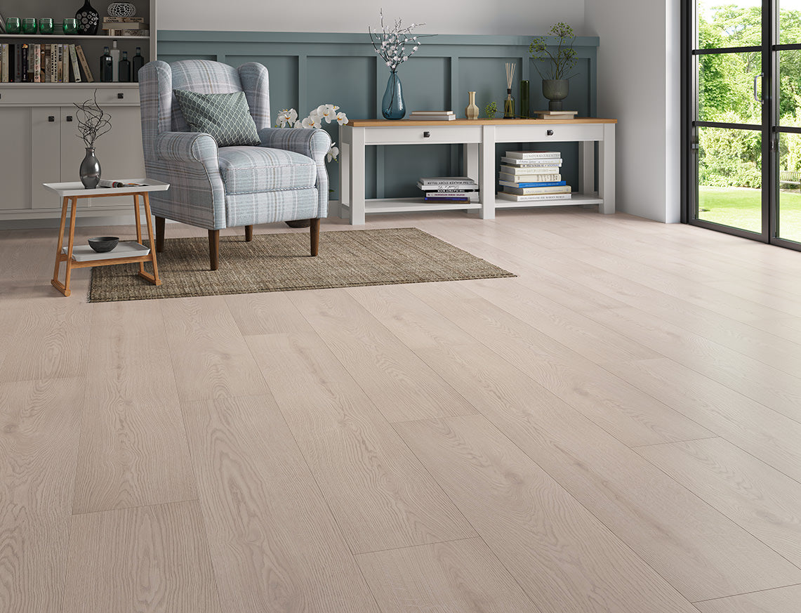 Willow Deluxe 12mm Helmsley Laminate